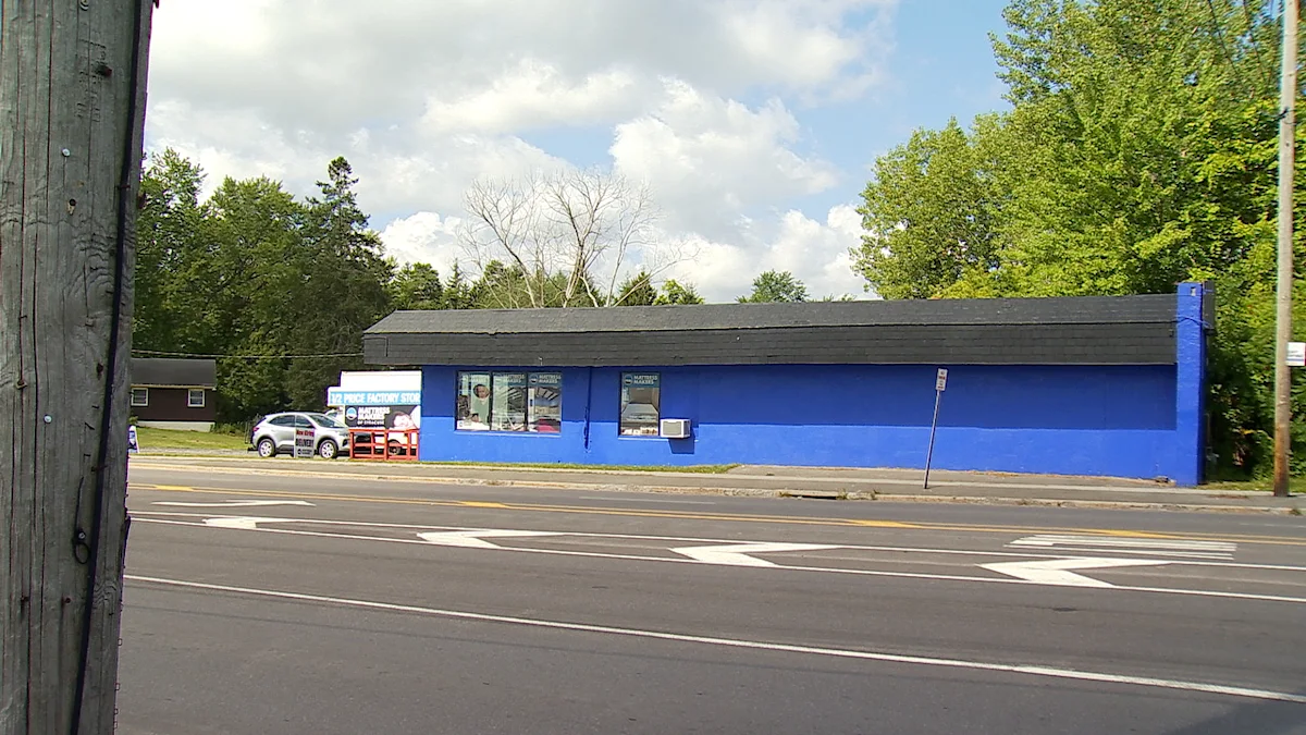Proposed 7 Brew Coffee drive-thru stand site on Brewerton Road in Cicero, NY, at the current Metro Mattress location